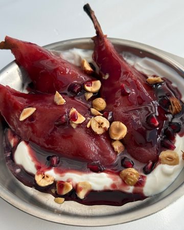 Spiced poached pears